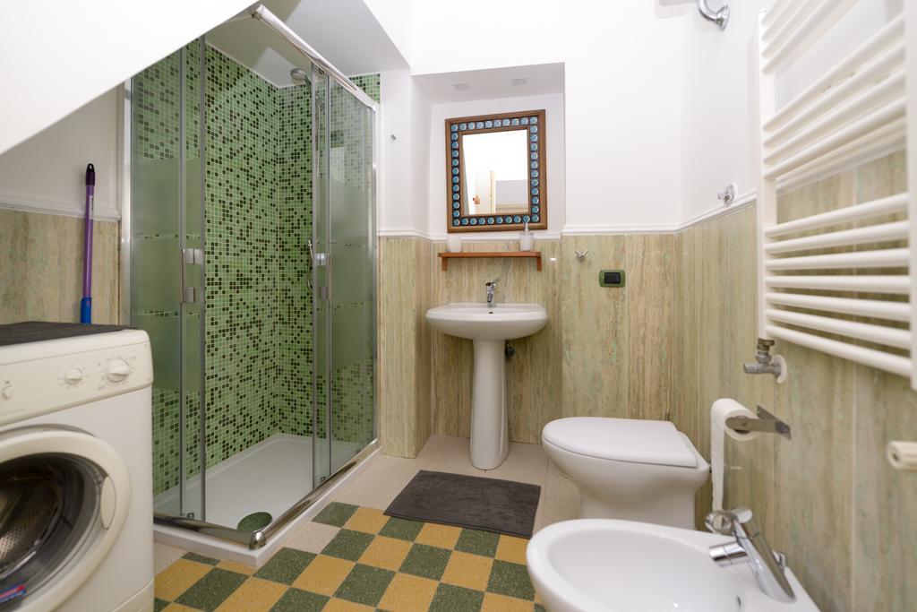 Residenza Santa Chiara Apartment Napoli Ngoại thất bức ảnh