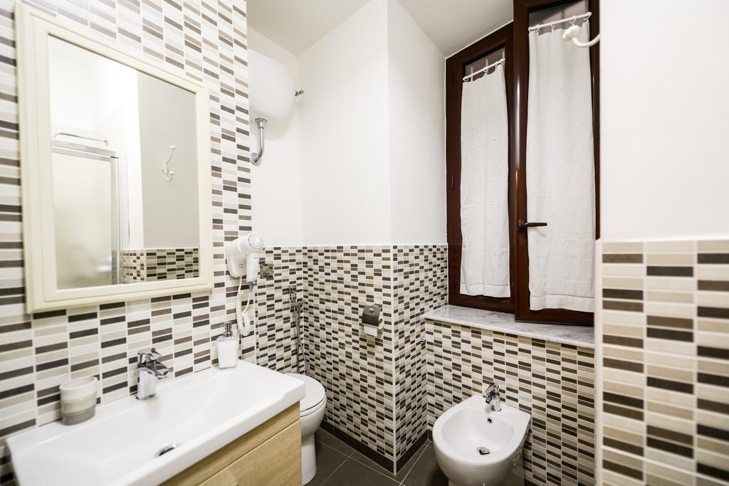 Residenza Santa Chiara Apartment Napoli Ngoại thất bức ảnh