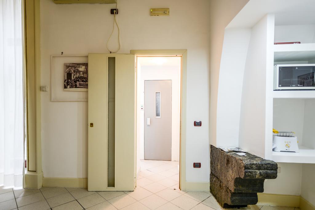 Residenza Santa Chiara Apartment Napoli Ngoại thất bức ảnh